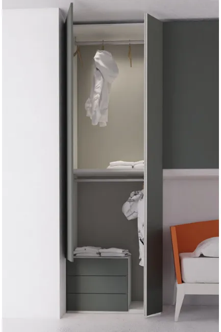 EXTERNAL DRAWERS
